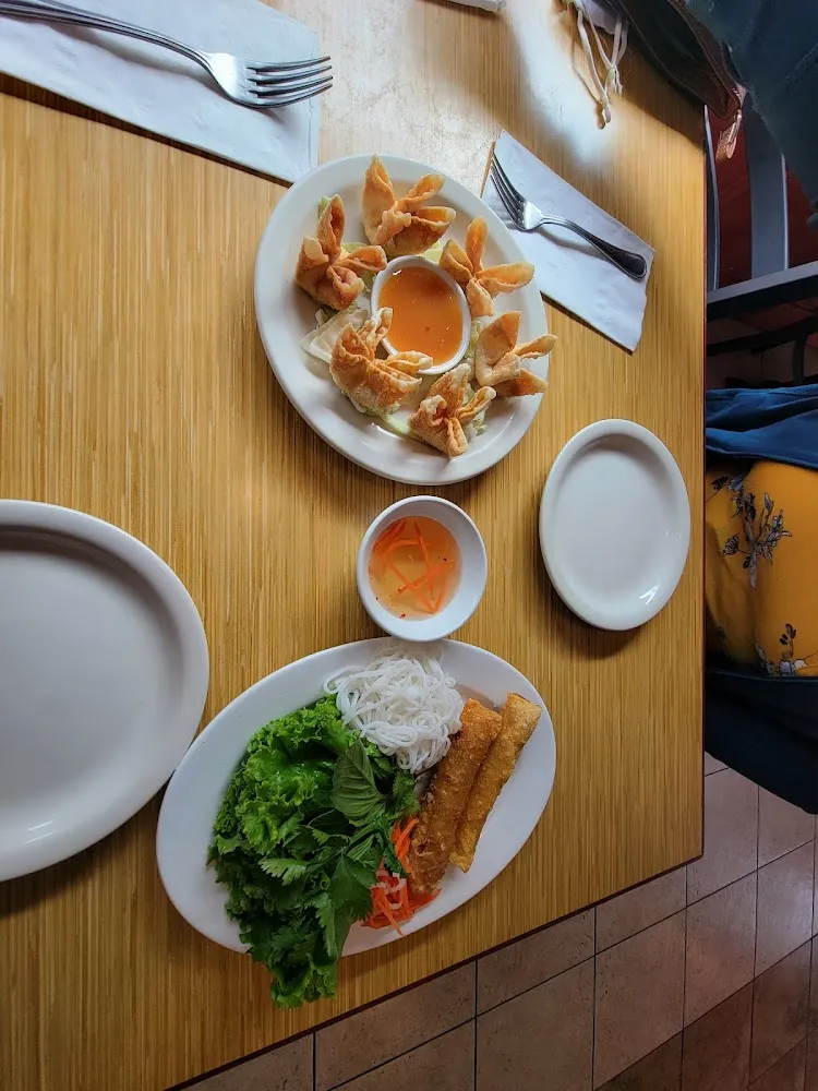 Crab Rangoon and Vietnamese Egg Roll