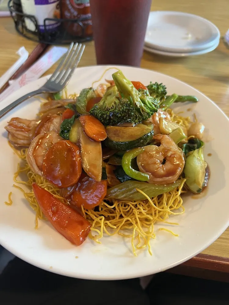 House Crispy Noodles with Prawns